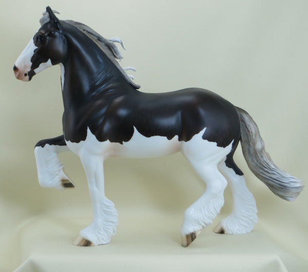 MACMURROUGH - Blue Taffy Pinto Extreme Trotting Draft Horse LE3 3/15