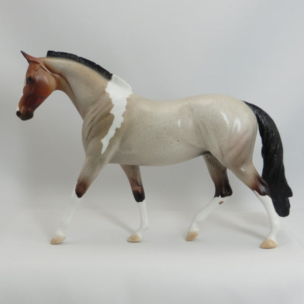 MOTHER&#39;S LITTLE HELPER - OOAK Bay Roan Paint Pony Model Horse - 5/15