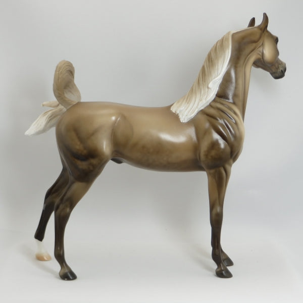 AMISH TRADITIONS - Dapple Chestnut Arabian Model Horse - LE3 - 5/15