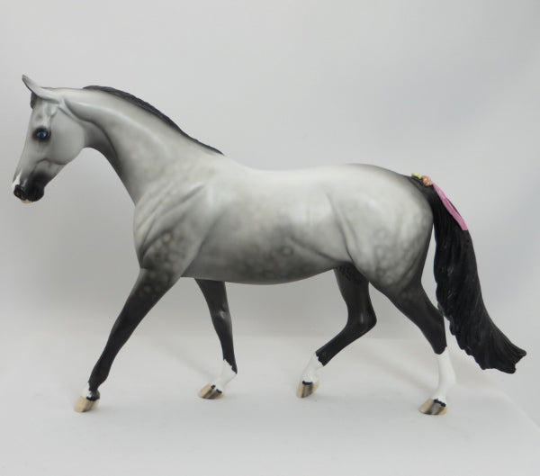 NATURE&#39;S WONDER - OOAK Dapple Gray Model Horse Pony with Mixed Flowers - 5/15