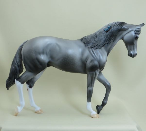 BALI SHAG - OOAK Gray Thoroughbred with Butterfly 4/15