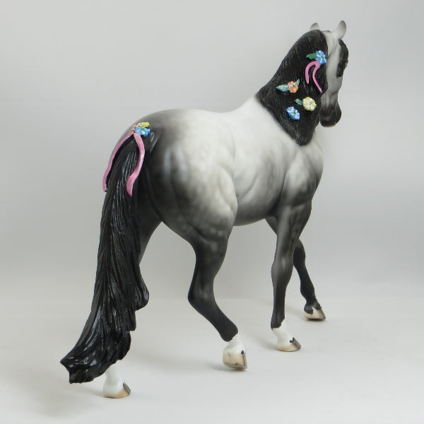 NATURE&#39;S WONDER - OOAK Dapple Gray Model Horse Pony with Mixed Flowers - 5/15