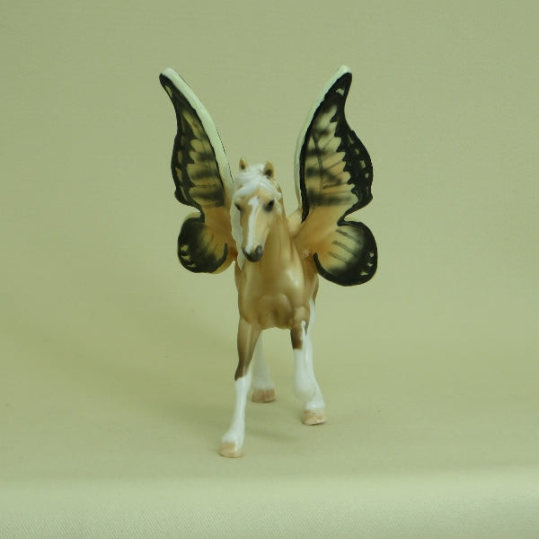 HONEY BUNCH - OOAK Palomino Firesian Chip Butterfly 4/15