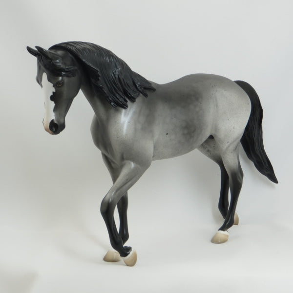 GOSHEN - OOAK Dapple Blue Roan Long Mane Thoroughbred 4/15