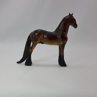 TATORS - OOAK Drafter Model Horse - Bay Chip - 11/14