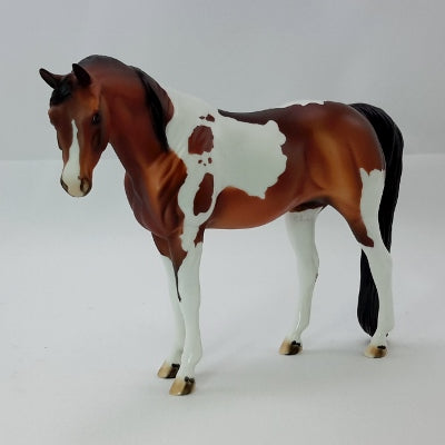 NUTMEGGY - Bay Pinto Arabian Pebbles Model Horse