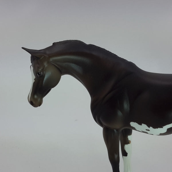 CHRISTMAS ALWAYS - Dark Bay Sabino Pinto Arabian Model Horse Pebbles - LE2