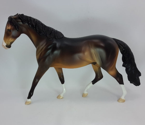 DROP THE BALL - OOAK Seal Bay Pinned Ear Pony 12/14