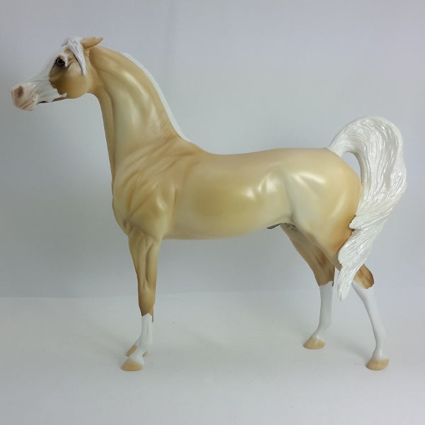 GOLDRUMS - OOAK Light Palomino Arabian 1/15