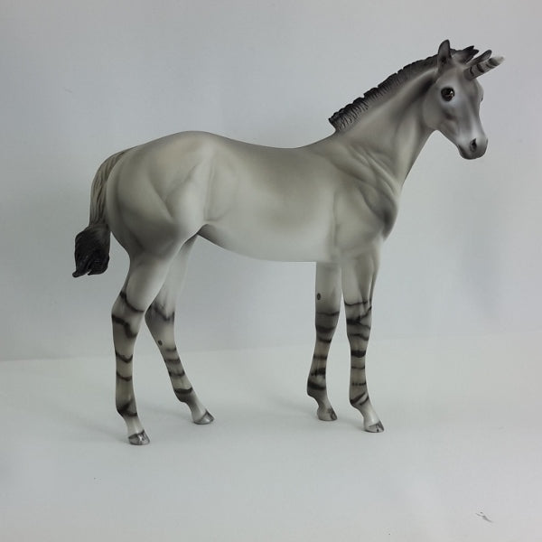 ZIRCONIA THE ZORSICORN - OOAK Gray Unicorn Weanling 1/15