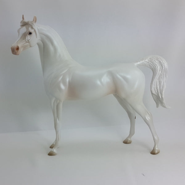 SEASHELL - OOAK Pearl White Deco Arabian 1/15