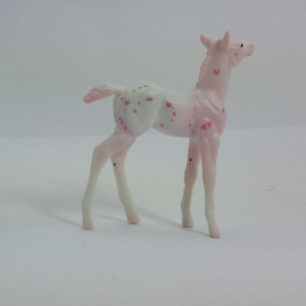 STRAWBERRY SHORTCAKE - Foal Chip  Deco Hearts Model Horse - 1/15
