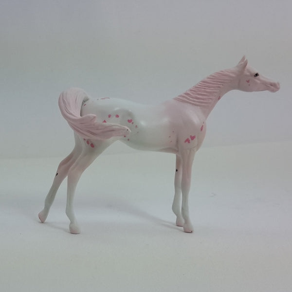 STRAWBERRY SHORTCAKE - Arabian Chip Model Horse Deco Hearts - 1/15