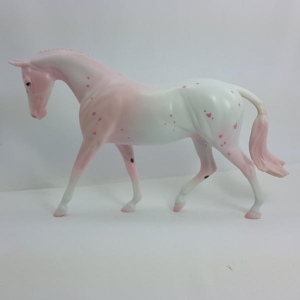 STRAWBERRY SHORTCAKE - Pony Deco Hearts Model Horse -1/15