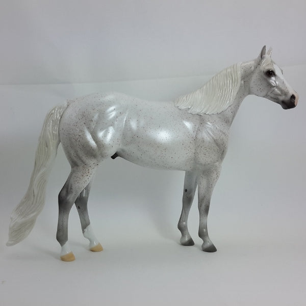 OLEANDER - Flea Bitten Stock Model Horse Long Mane & Long Tail - 2015 Edition