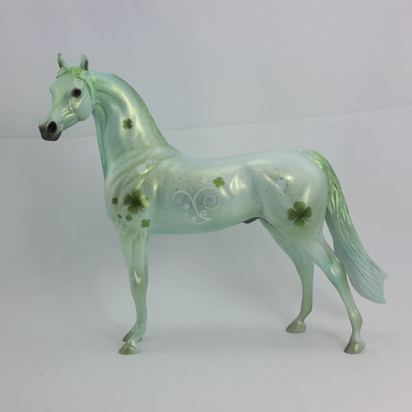 O'LUCKY  - Green Metallic Decorator Arabian w/ Shamrocks St. Patrick's Day 2/15