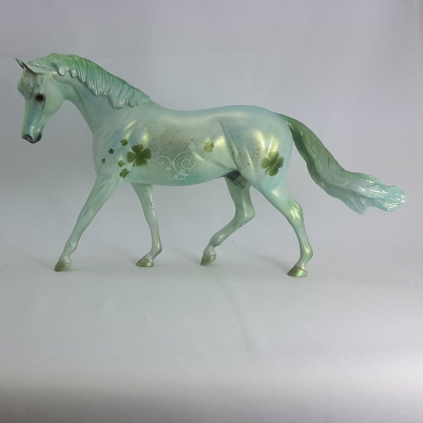 O'LUCKY - Green Metallic Decorator Pony Model Horse with Shamrocks - St. Patrick's Day - 2/15