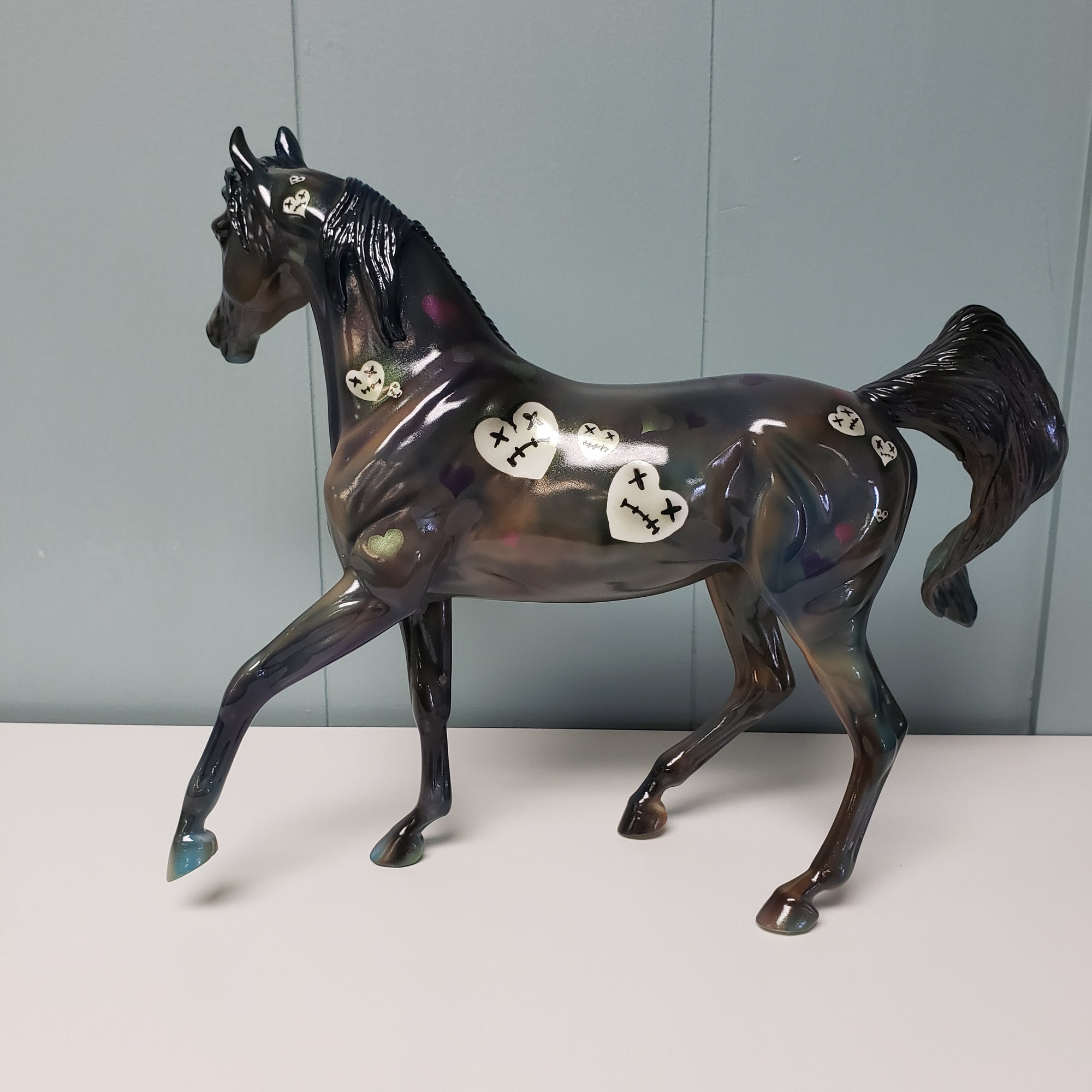 Heart Distress OOAK Deco Dark Green &amp; Pastel W/ Hearts Glossy Arabian Mare By Julie Keim  Val24