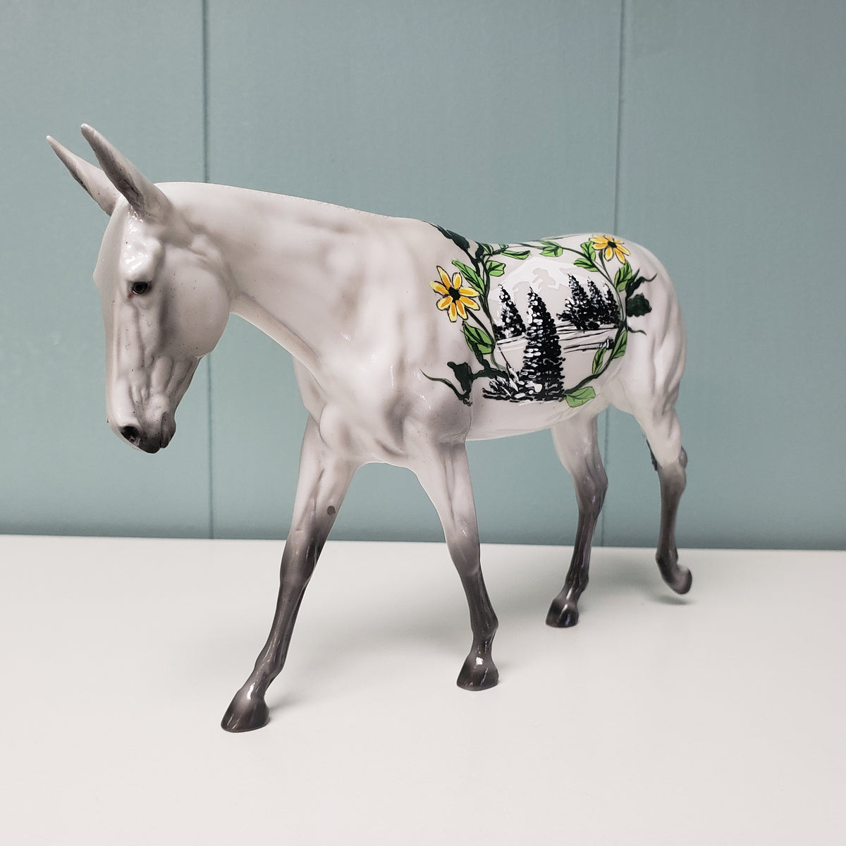 Bliss OOAK Gray W/ Tree, Mountain & Flower Vines Glossy Deco Mule Pebble By Dawn Quick  Val24