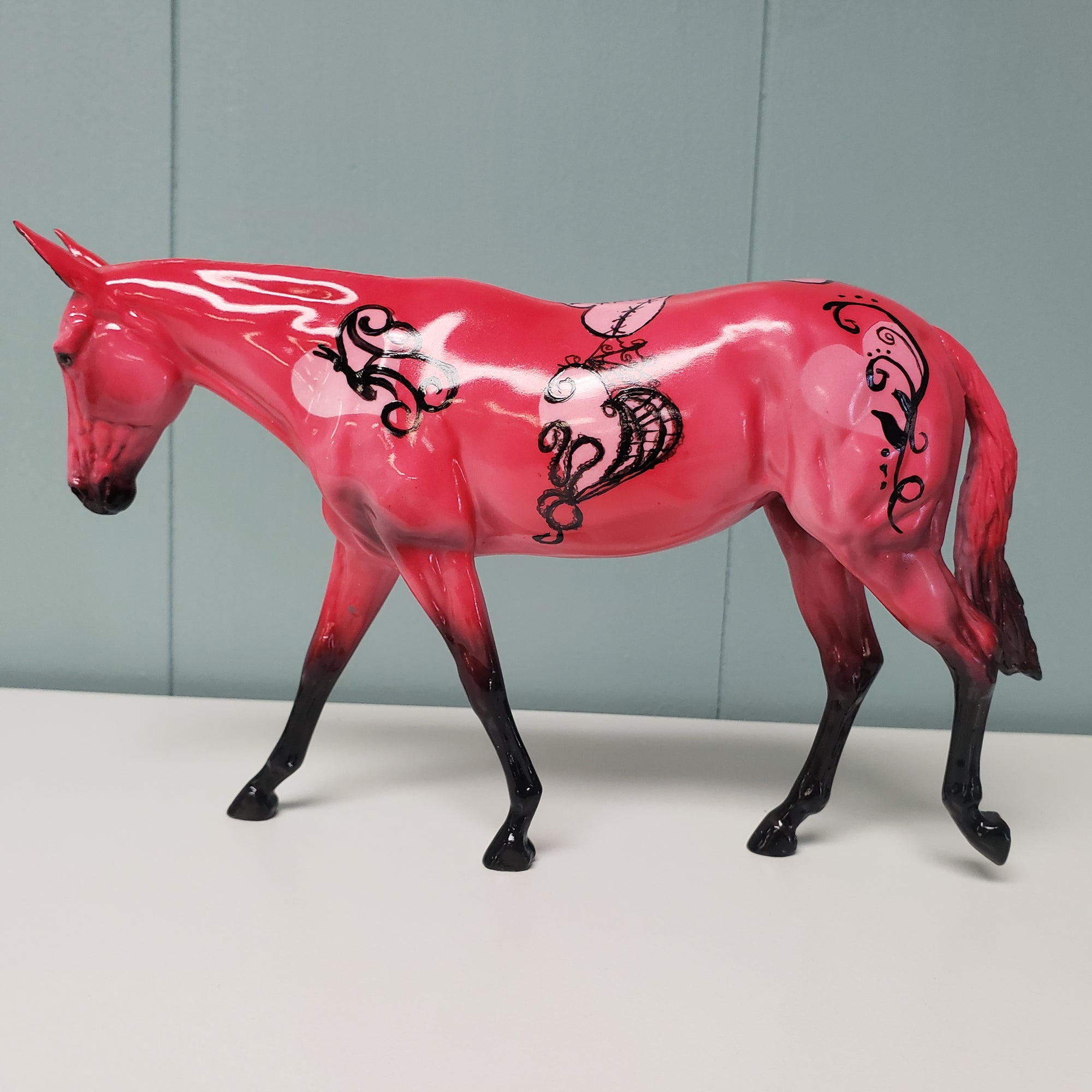 Lonely Heart OOAK Red W/ Hearts &amp; Designs Glossy  Deco Mule Pebble By Dawn Quick  Val24