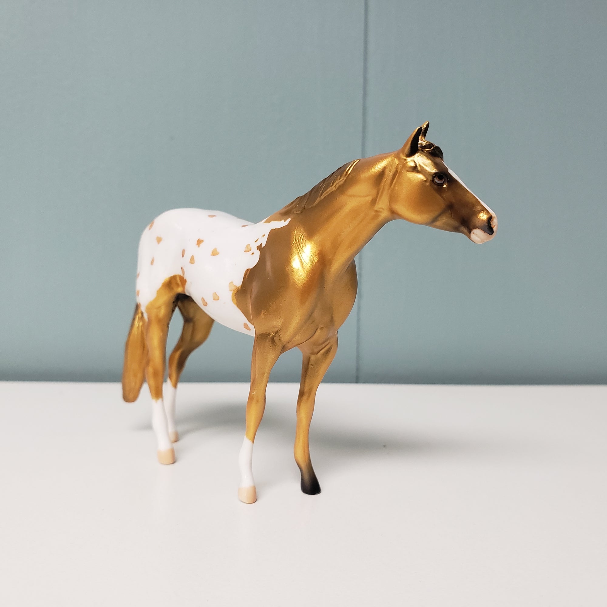 Cupid OOAK Gold Appaloosa Deco Thoroughbred Chip By Dawn Quick Val24