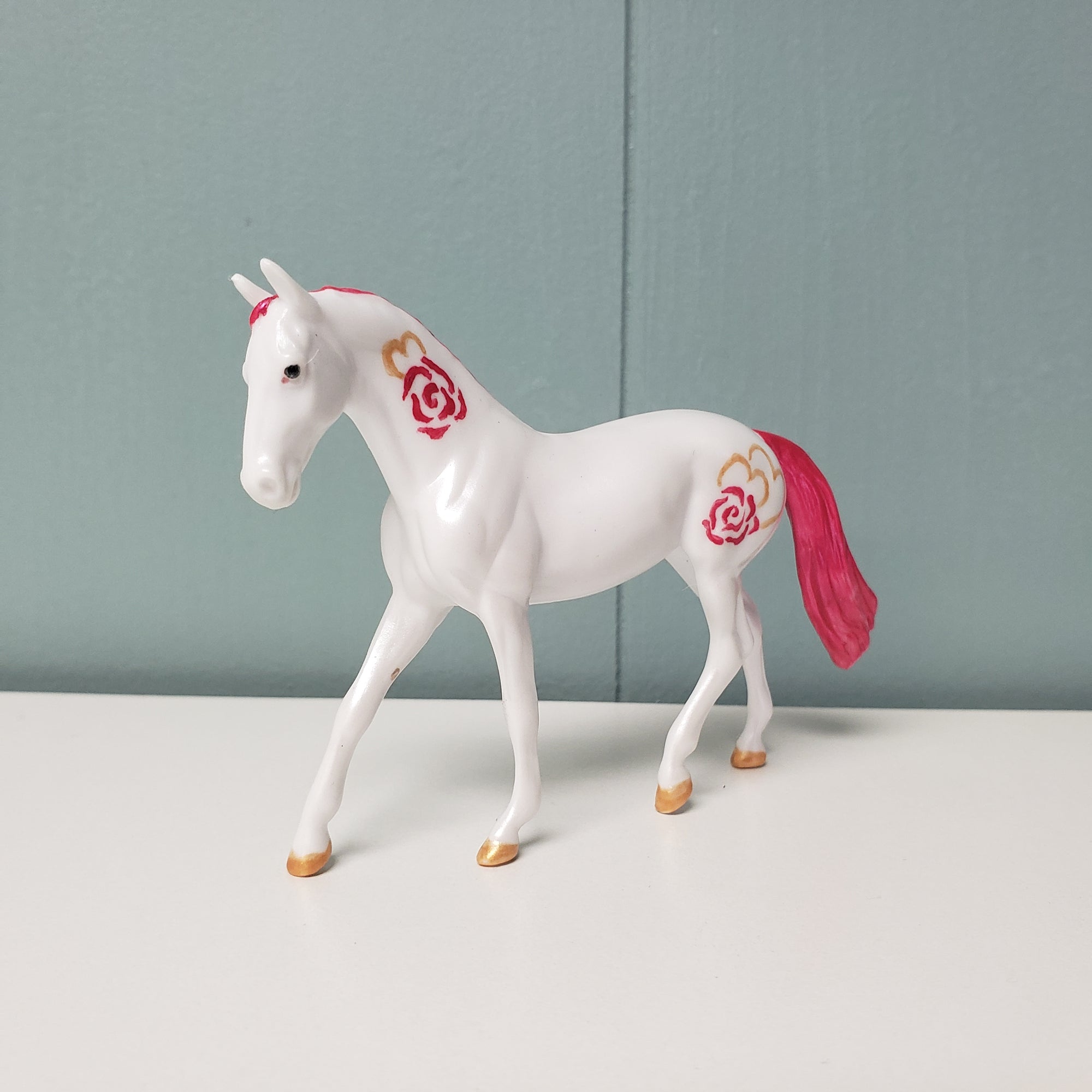 Colorful Romance OOAK Deco White/Pink w/ Roses and Gold Hearts Warmblood Chip By Ashley Palmer Val24