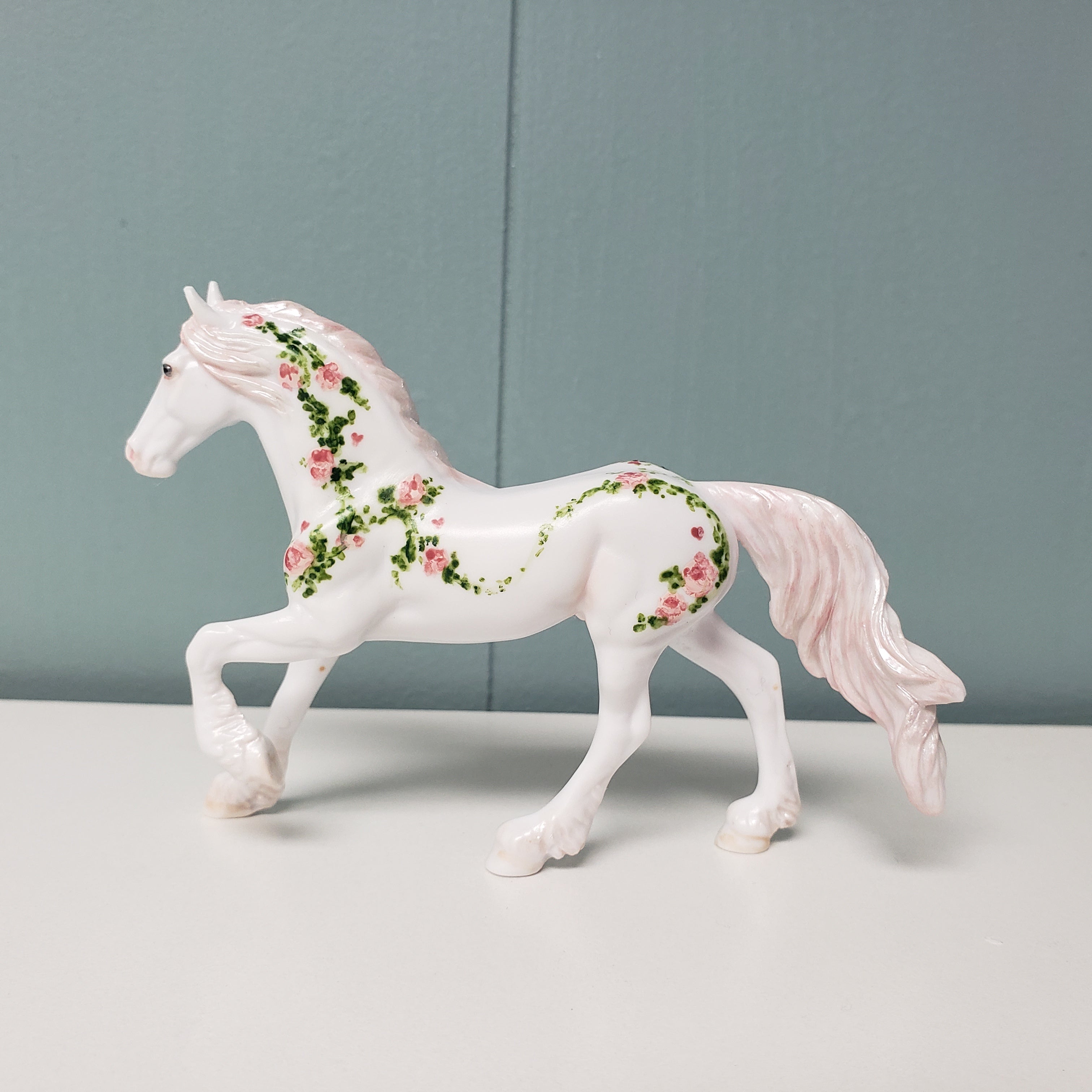Hearts And Roses OOAK Deco White/Pink w/ Rose Vines Friesian Chip By Andrea Thomason Val24