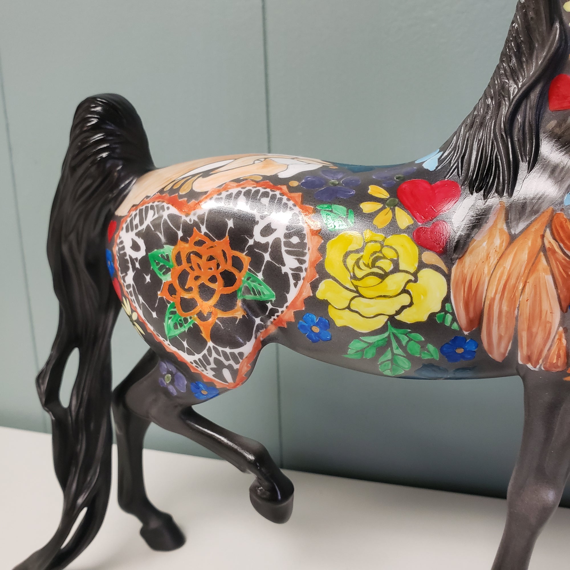 Peace and Love OOAK Deco Horse Flower Design Saddlebred By Dawn Quick Val24