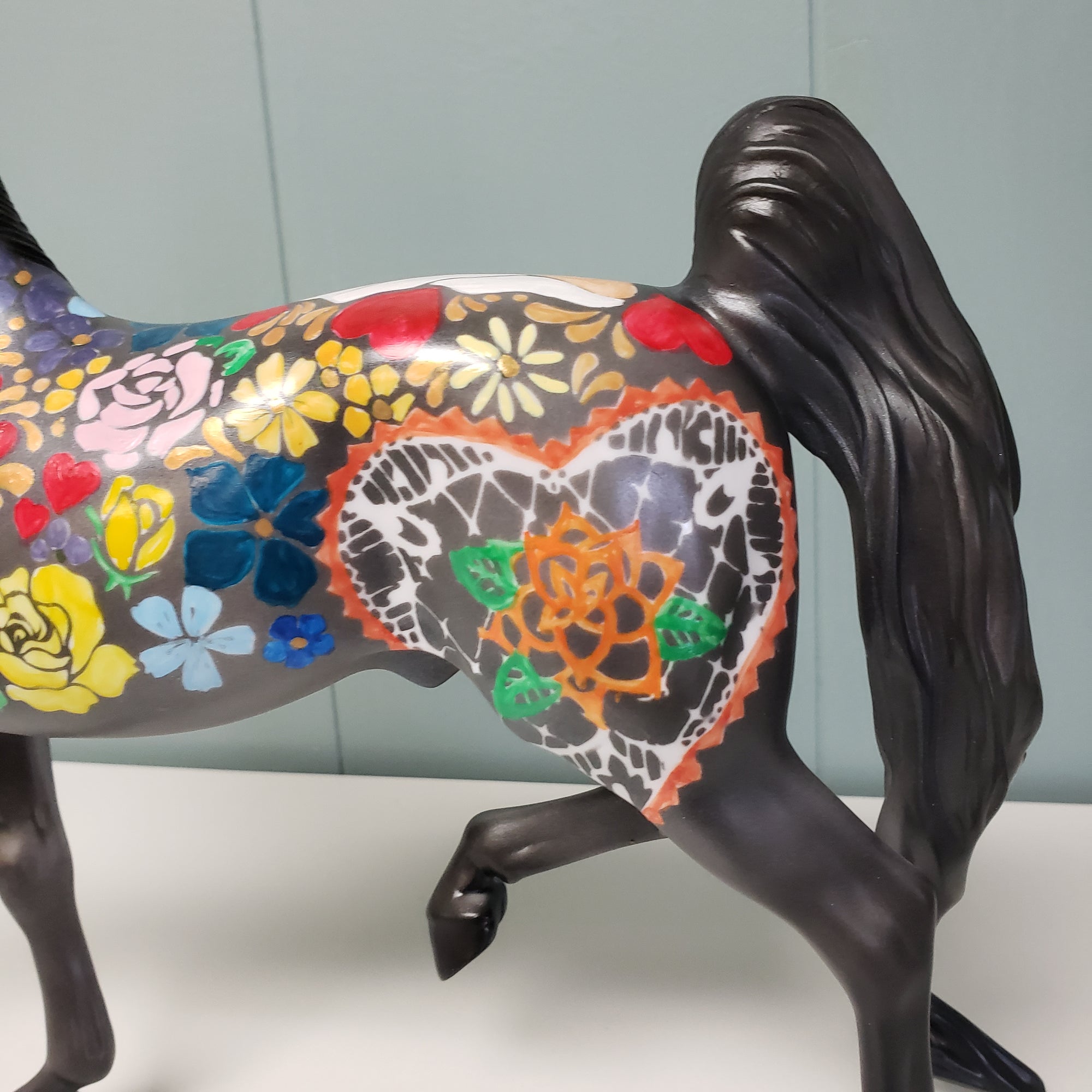 Peace and Love OOAK Deco Horse Flower Design Saddlebred By Dawn Quick Val24