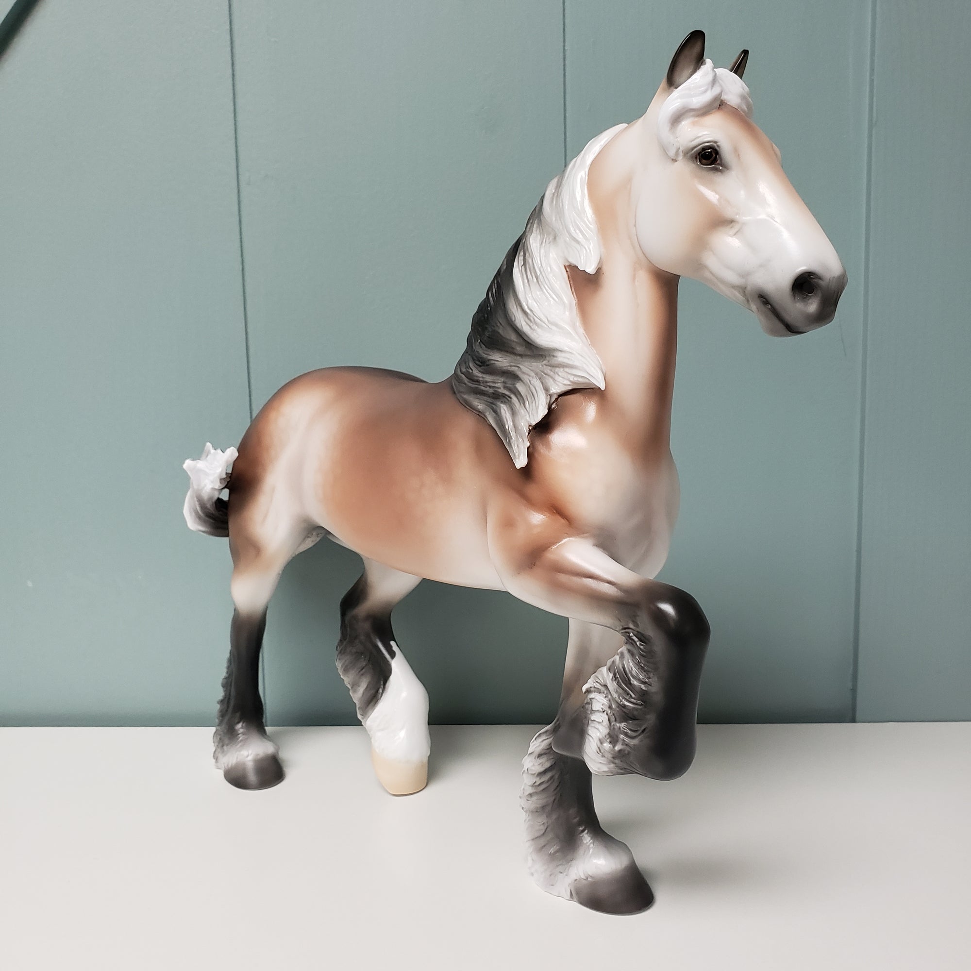 SAMPLE Gryngolet - Trotting Drafter By Ellen Robbins Sir Gawain and the Green Knight Classic Literature Series 2024 SS624