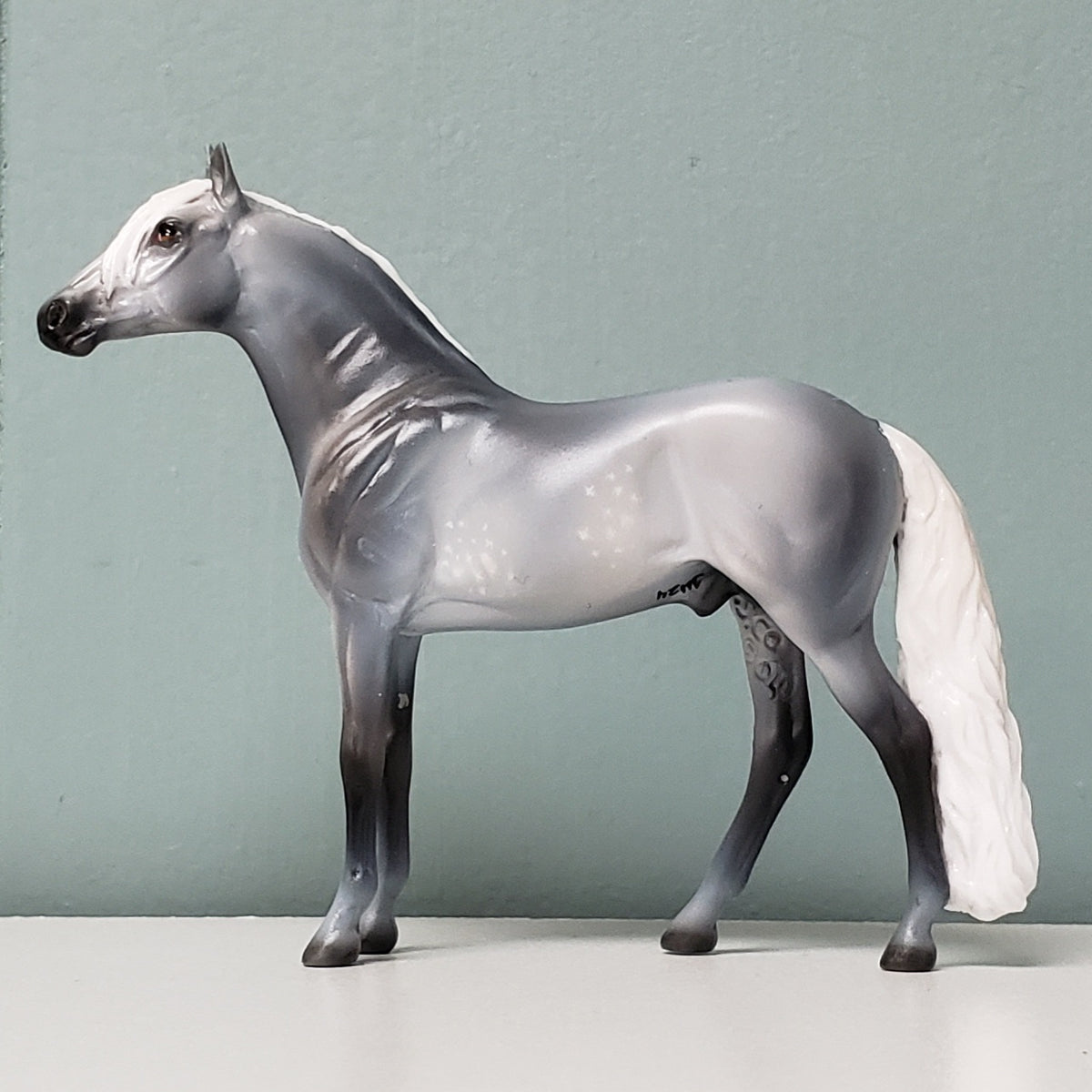 Nanny LE-3 Dappled Grey Andalusian Chip Velveteen Classic Literature Series By Jess Hamill  CL24