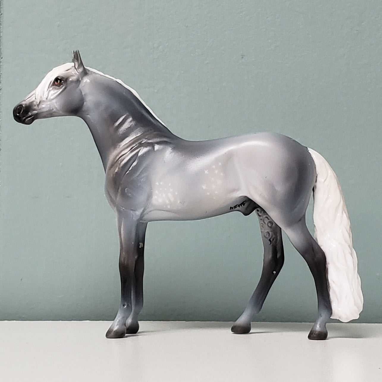 Nanny LE-3 Dappled Grey Andalusian Chip Velveteen Classic Literature Series By Jess Hamill  CL24