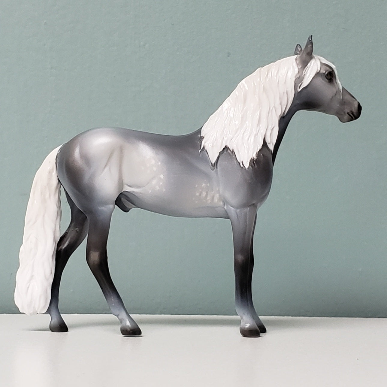 Nanny LE-3 Dappled Grey Andalusian Chip Velveteen Classic Literature Series By Jess Hamill  CL24