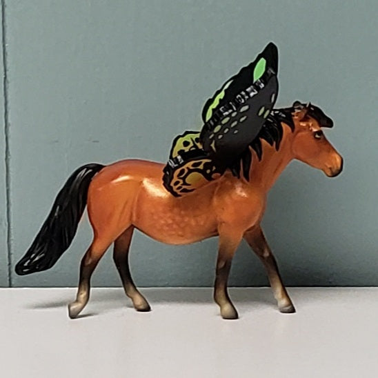 Nascent LE-15 Butterfly Pony Chip Run By Jess Hamill - SHCF24