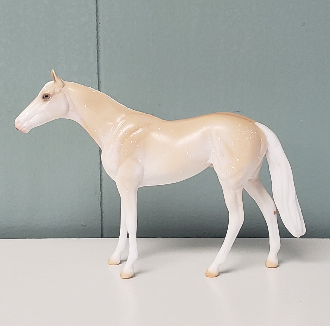 Dandelion Wish LE-6 Palomino Sabino Thoroughbred Chip By Ellen Robbins