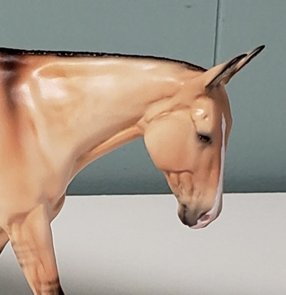 Muse LE-65 Run - Equilocity 2024 Art of the Horse Friday Night Dinner Model ~ Available to Attendees Only - Dappled Bay Dun Pebble Mule By Ellen Robbins EQ24