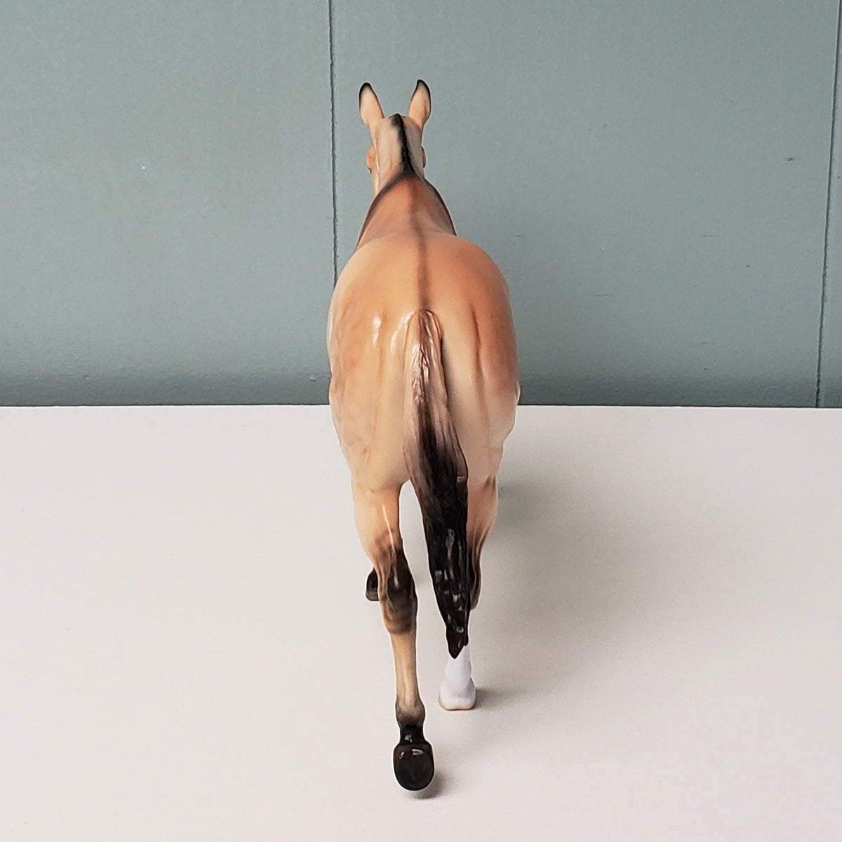 Muse LE-65 Run - Equilocity 2024 Art of the Horse Friday Night Dinner Model ~ Available to Attendees Only - Dappled Bay Dun Pebble Mule By Ellen Robbins EQ24