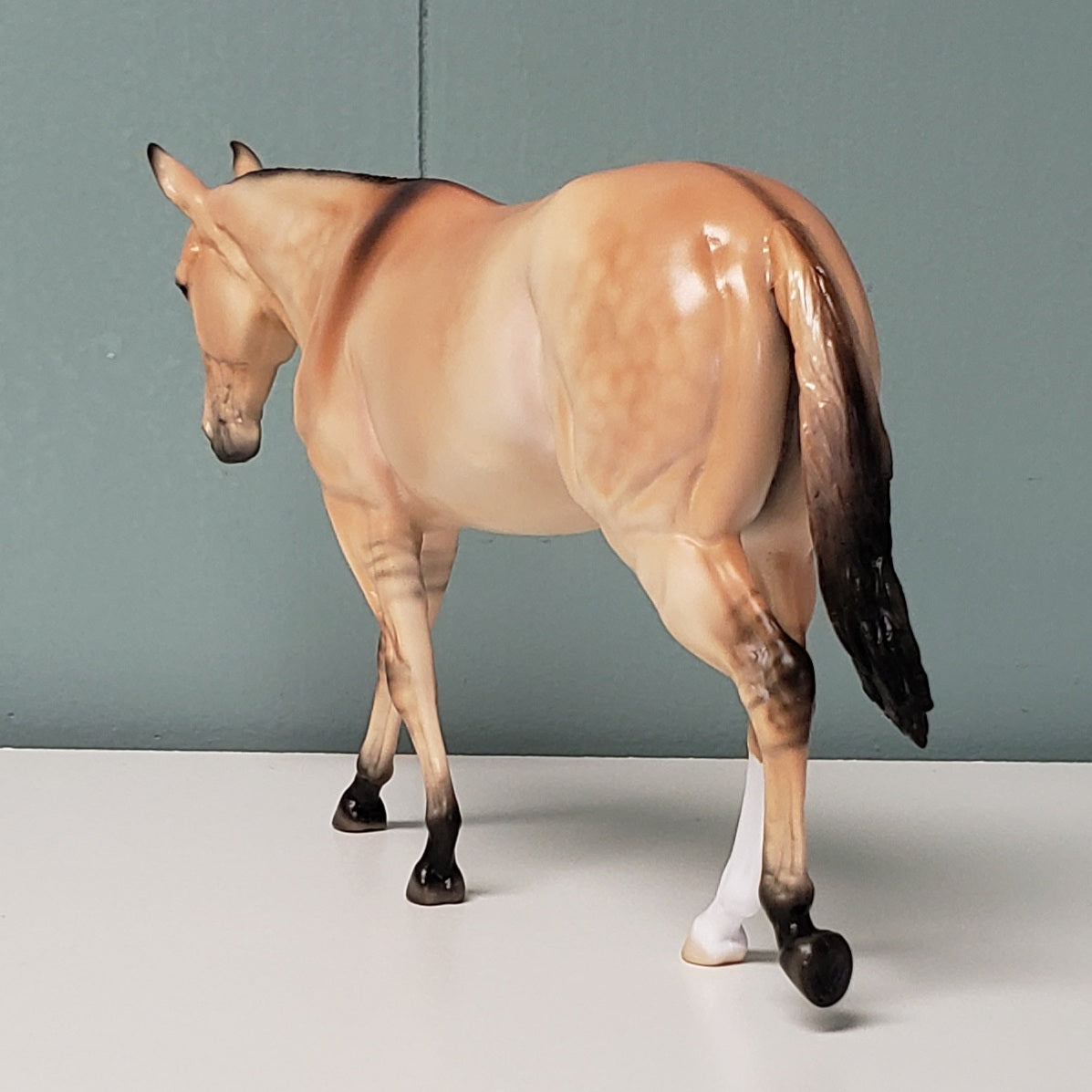 Muse LE-65 Run - Equilocity 2024 Art of the Horse Friday Night Dinner Model ~ Available to Attendees Only - Dappled Bay Dun Pebble Mule By Ellen Robbins EQ24