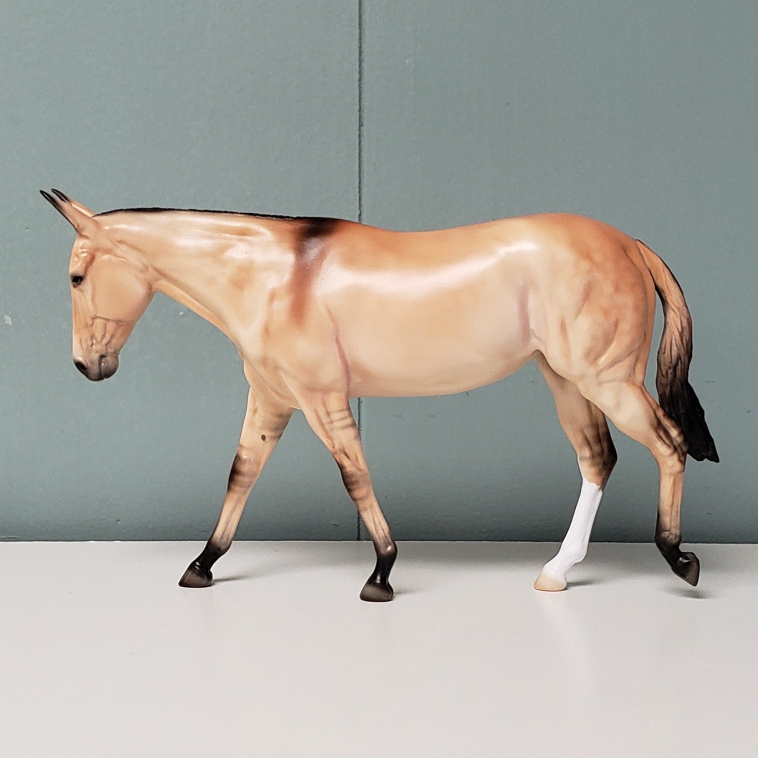 Muse LE-65 Run - Equilocity 2024 Art of the Horse Friday Night Dinner Model ~ Available to Attendees Only - Dappled Bay Dun Pebble Mule By Ellen Robbins EQ24