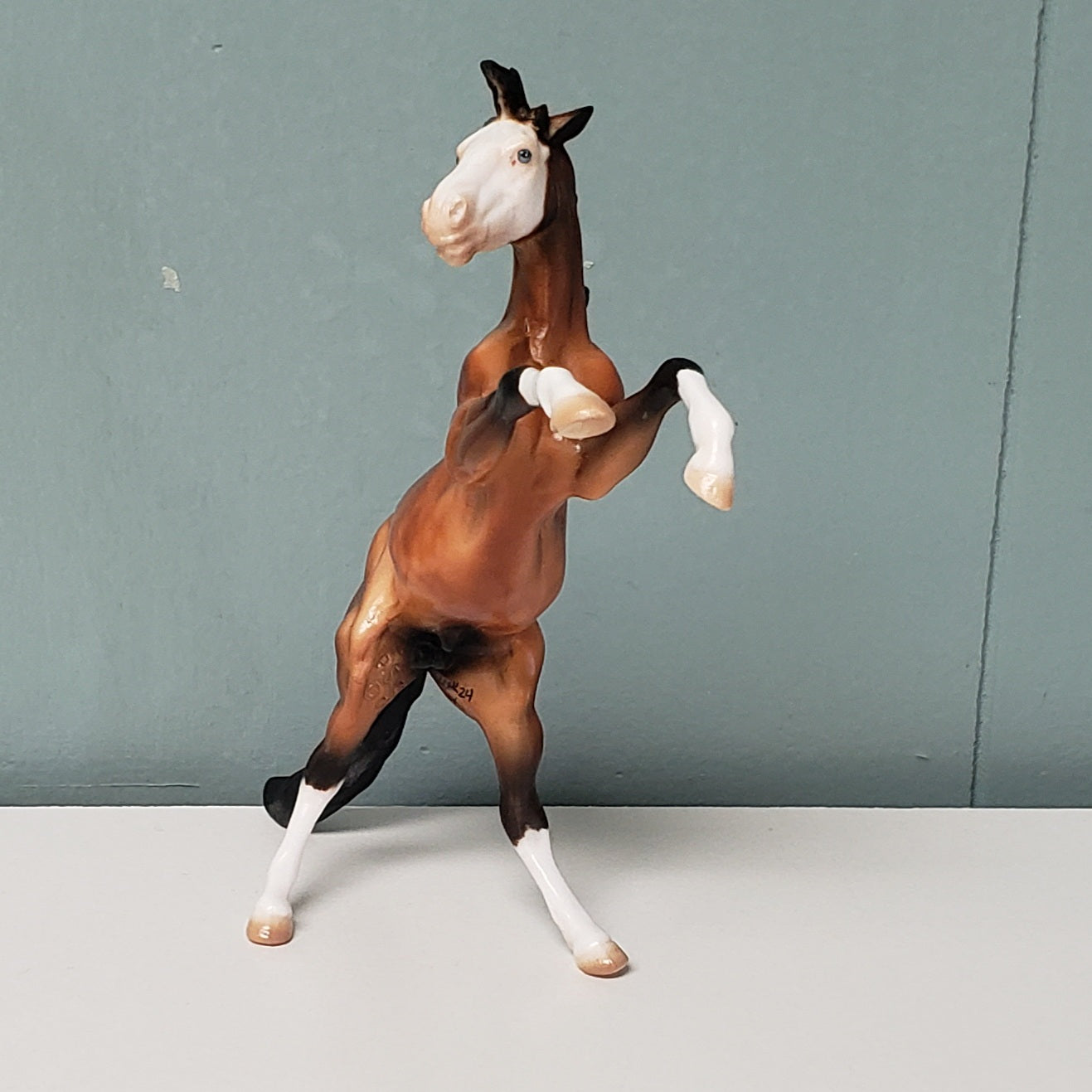 Finch OOAK Dappled Bay Rearing Chip  By Julie Keim- SHCF24