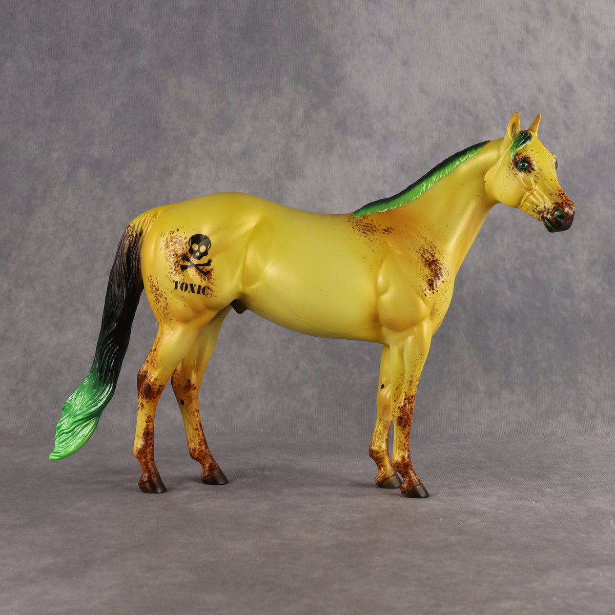 Toxic OOAK Ideal Stock Horse by Ellen Robbins DDOOAKs26