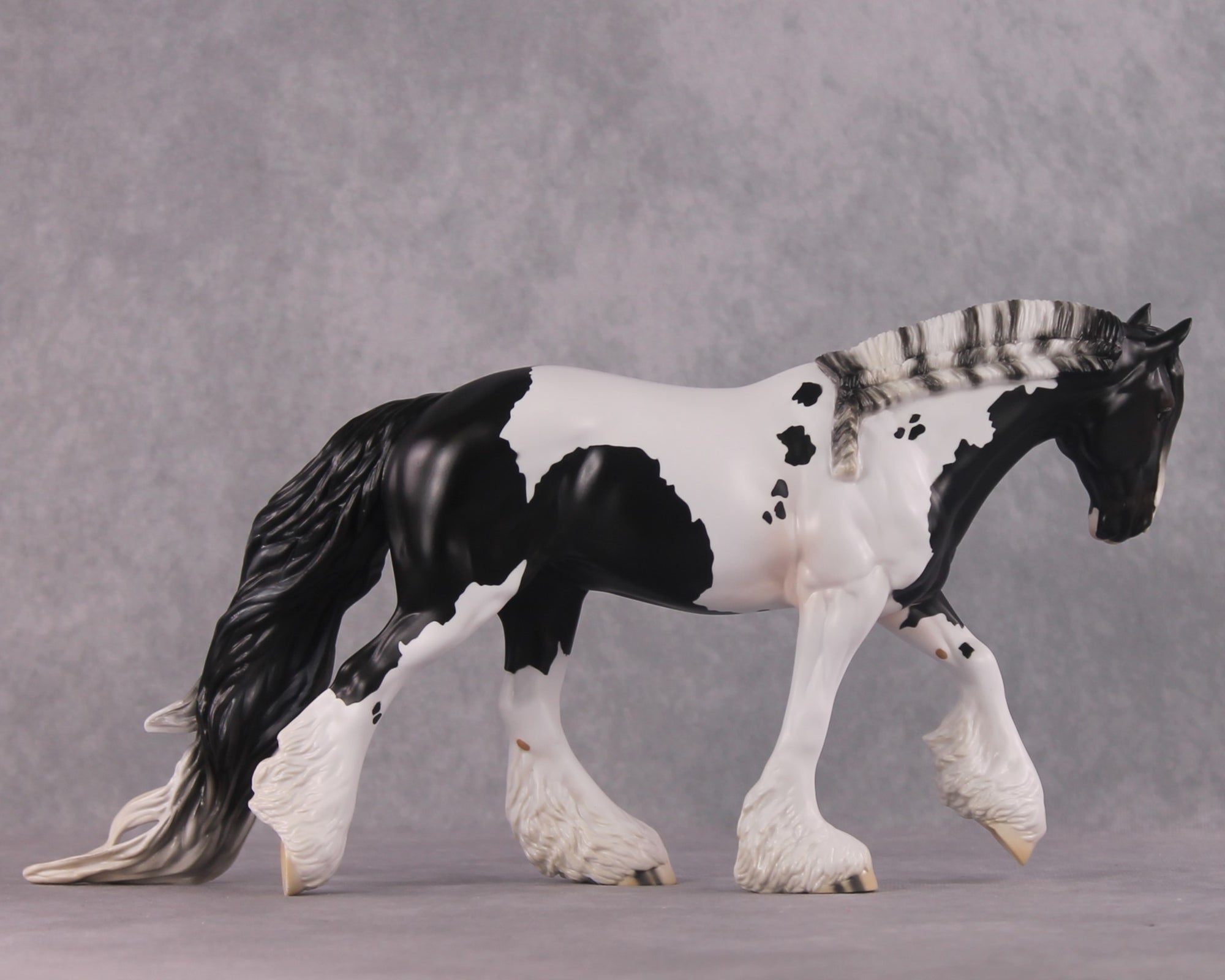 SAMPLE "Hyperborea" FCM Irish Cob By Jess Hamill