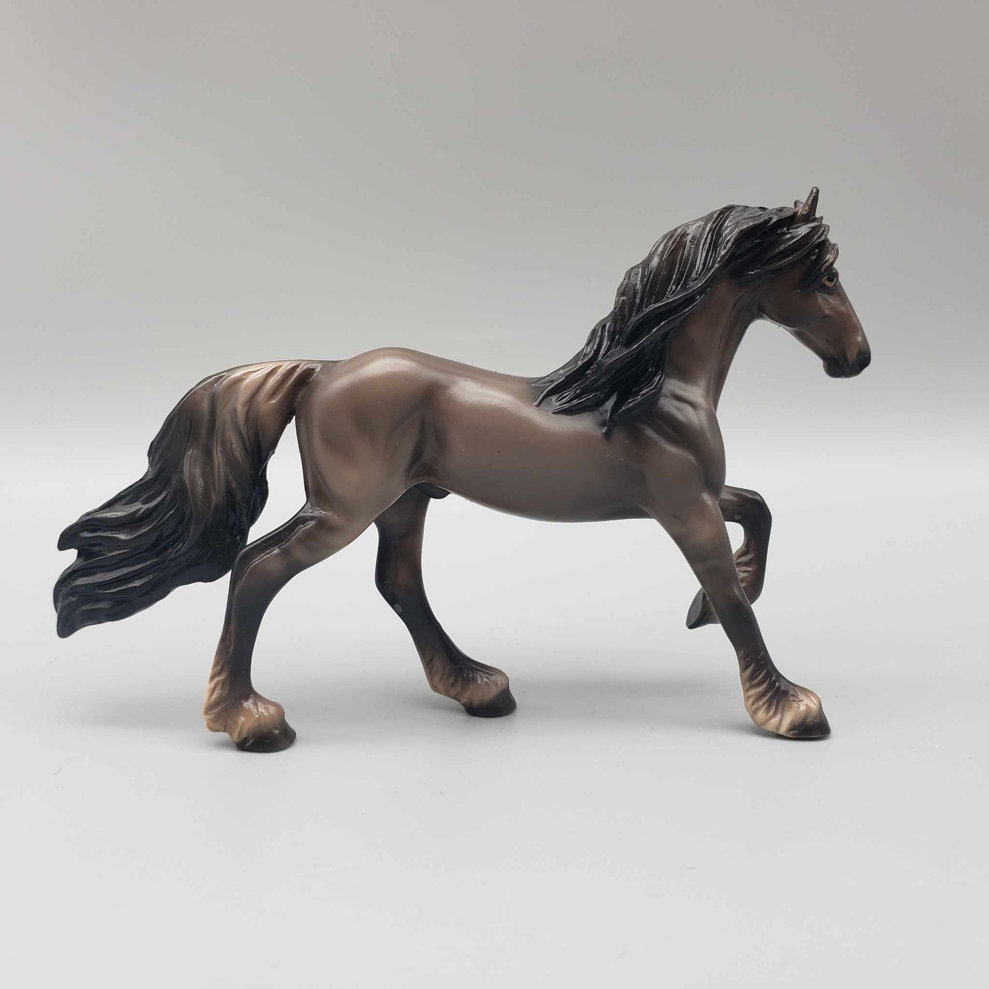 Gulliver&#39;s Travels Grab Bag Chip - 30 pcs 10 Assorted Styles of Chips By Ellen Robbins Classic Literature Series 2024 CL24