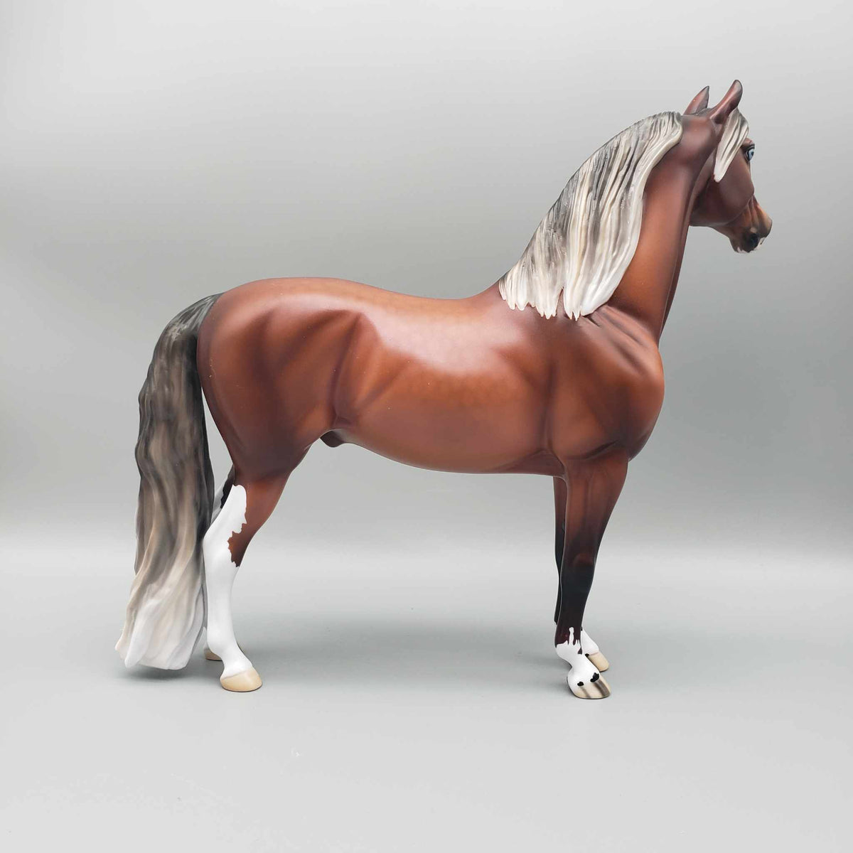 Gulliver - LE 30 Dappled Silver Bay Morgan By Ellen Robbins Classic Literature Series 2024