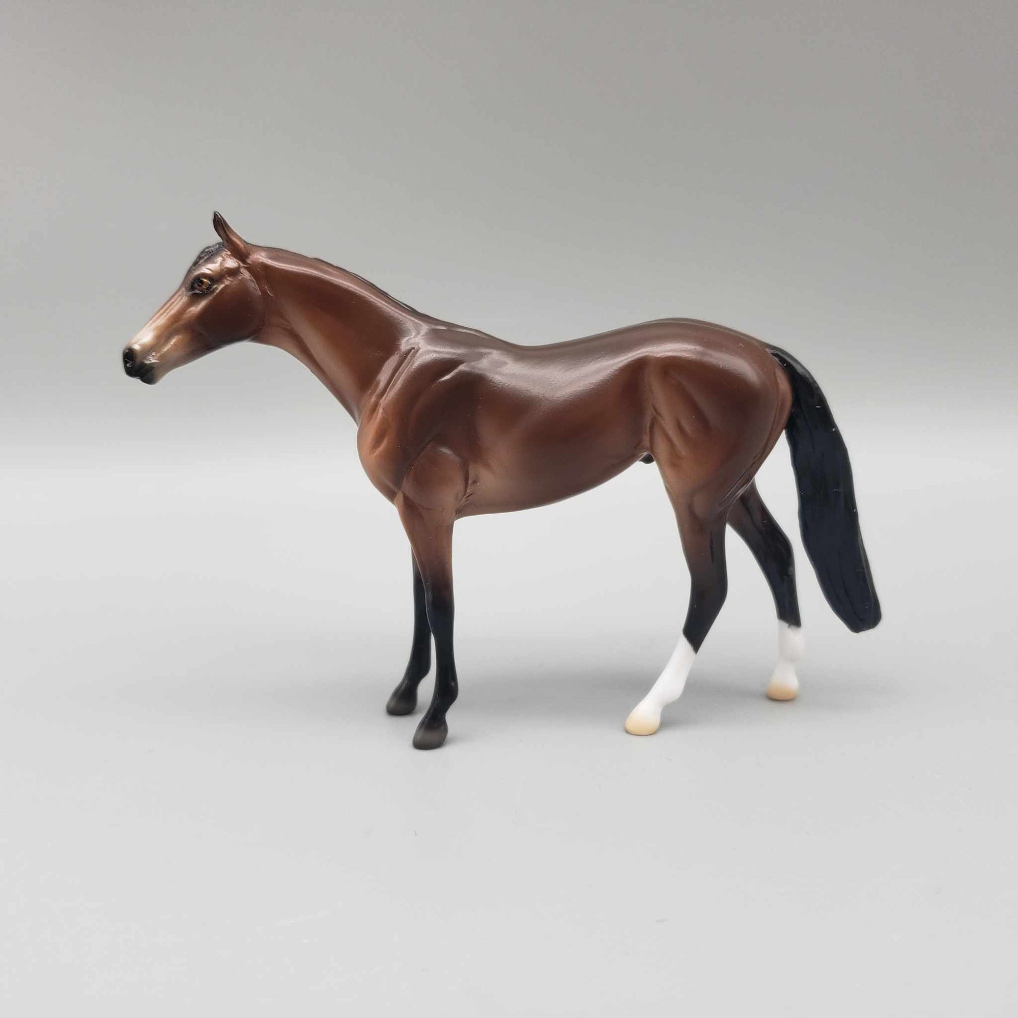 Gulliver&#39;s Travels Grab Bag Chip - 30 pcs 10 Assorted Styles of Chips By Ellen Robbins Classic Literature Series 2024 CL24