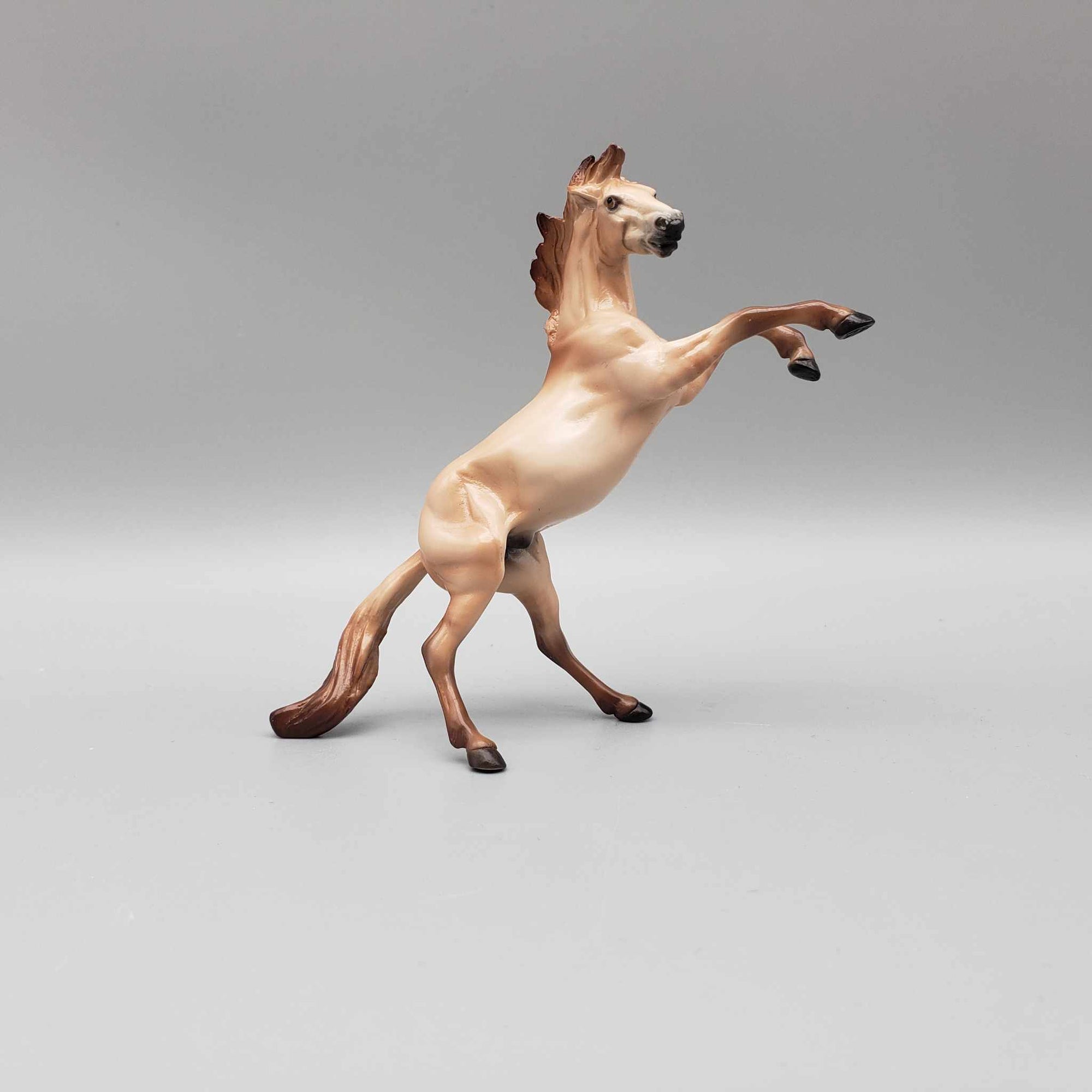 Gulliver&#39;s Travels Grab Bag Chip - 30 pcs 10 Assorted Styles of Chips By Ellen Robbins Classic Literature Series 2024 CL24