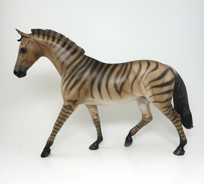 ZAZU- OOAK ZORSE PONY #4 MODEL HORSE by SHERYL LEISURE 2/22