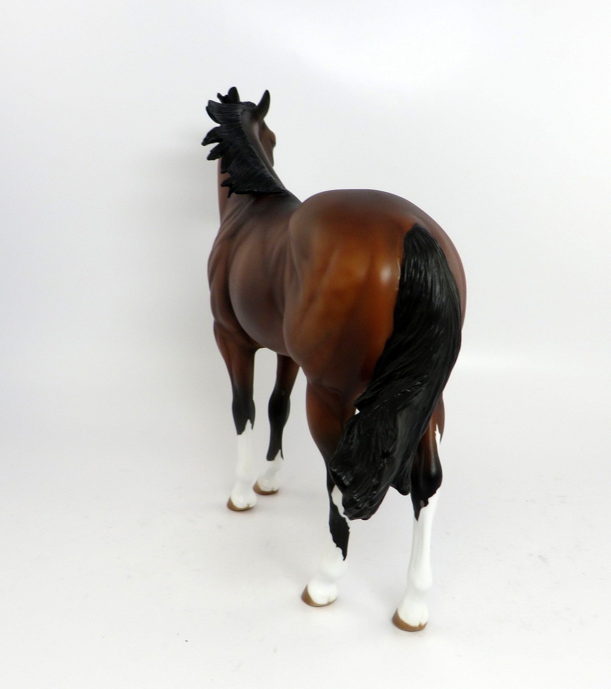 STREAKIN SIX-OOAK DAPPLE BAY ISH MODEL HORSE 2/20