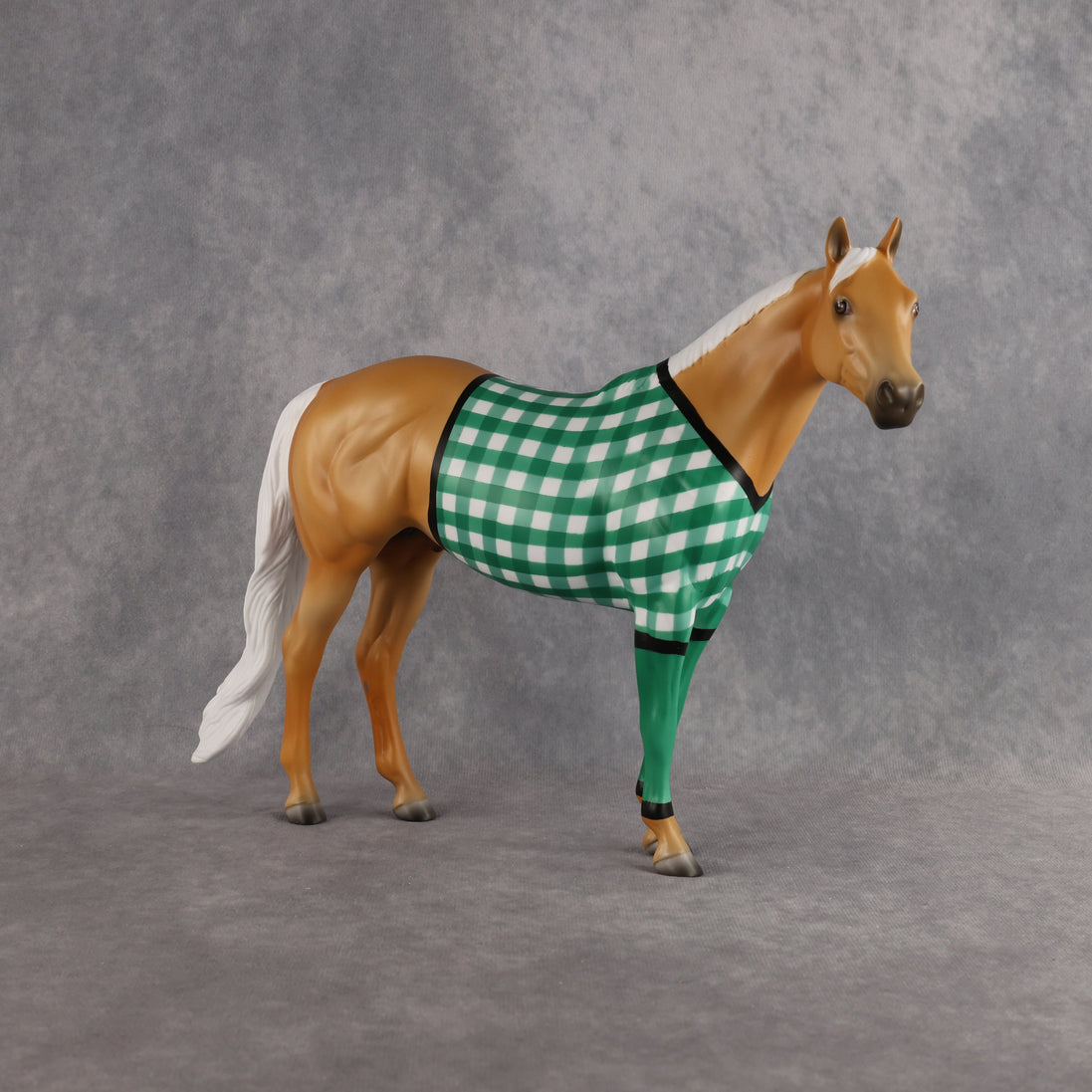Sweater Weather OOAK Ideal Stock Horse by Madi Wiseman DDOOAKs26