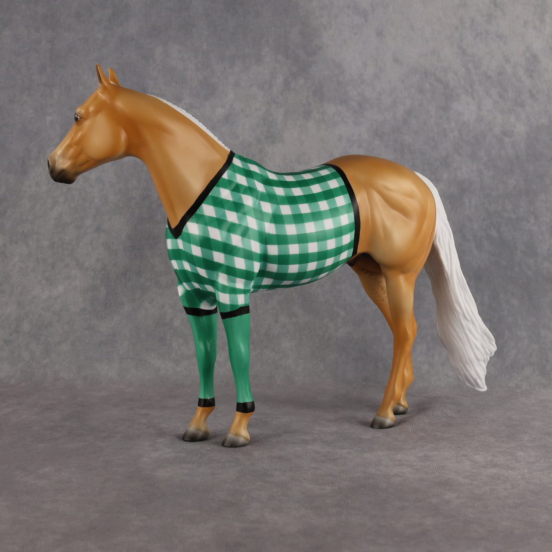 Sweater Weather OOAK Ideal Stock Horse by Madi Wiseman DDOOAKs26